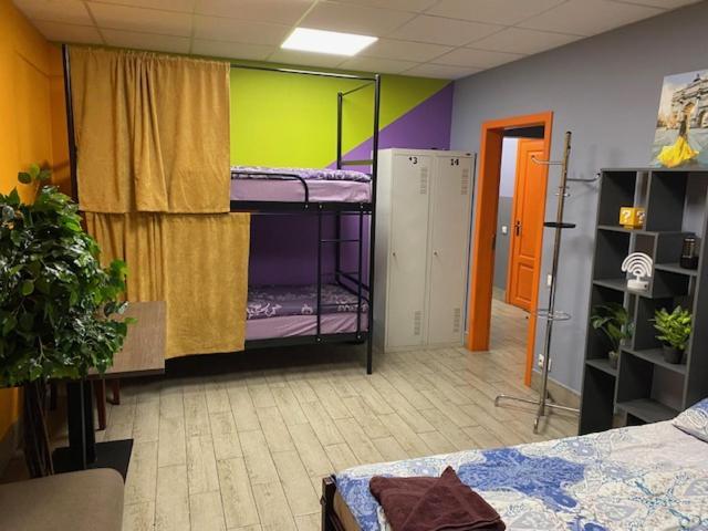 Hostel Meridian Kyiv Exterior photo